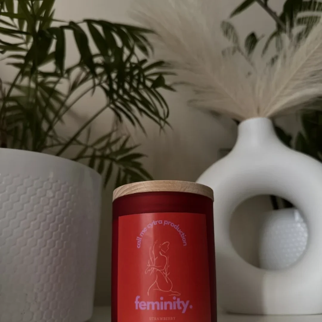 ŚWIECA FEMINITY