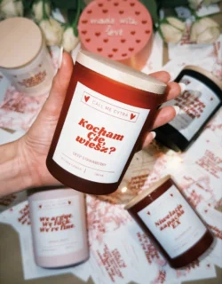 ŚWIECA, KTÓRA KOCHA